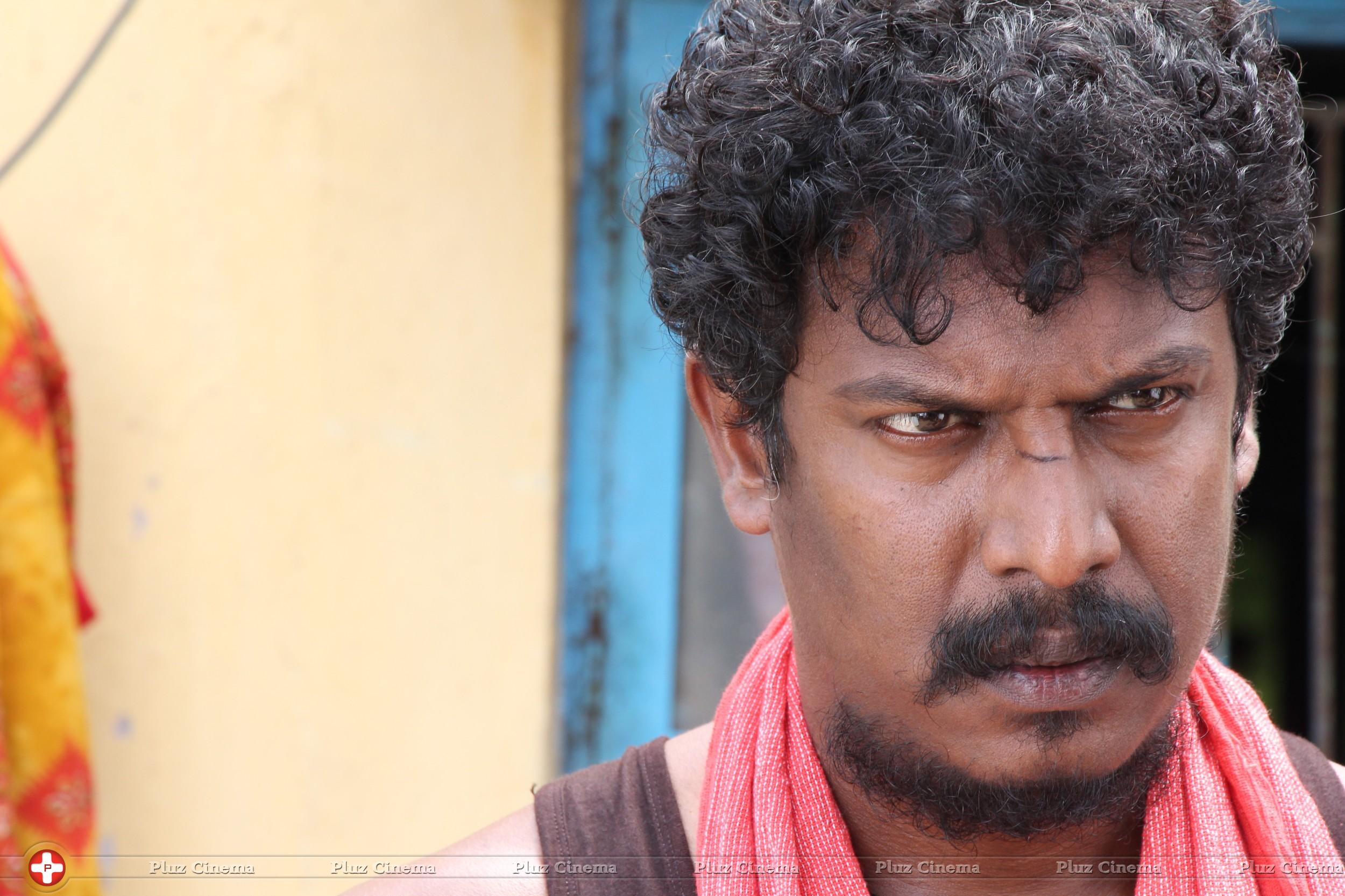 Samuthirakani - Nee Ellam Nalla Varuvada Movie Stills | Picture 775830